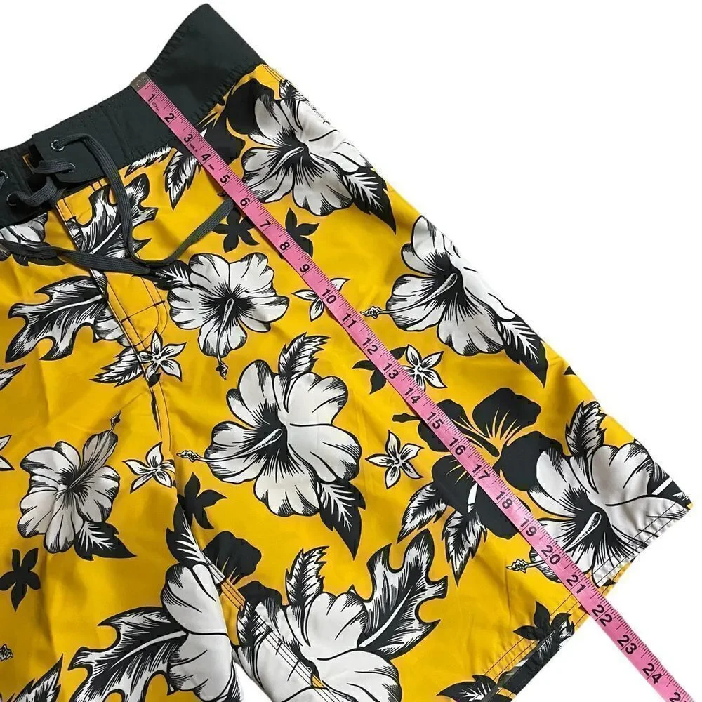 Kirra by PacSun Tropical Yellow and Grey Board Shorts NWT